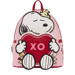 Peanuts Snoopy Valentine’s mini Backpack